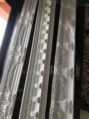 Wainscoting Polyurethane Designed Cornice