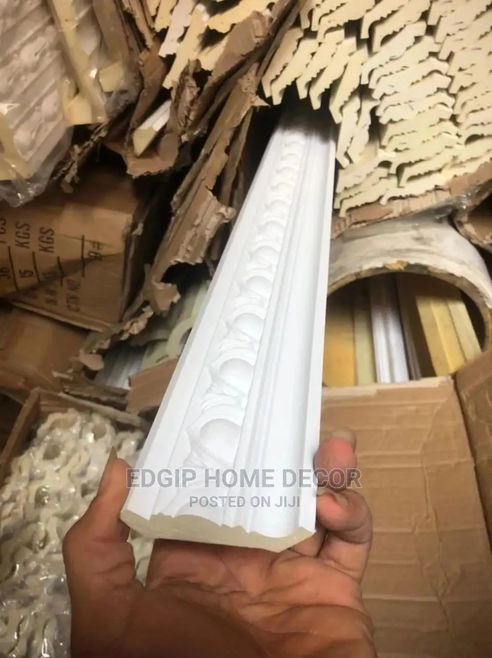 Wainscoting Polyurethane Designed Cornice