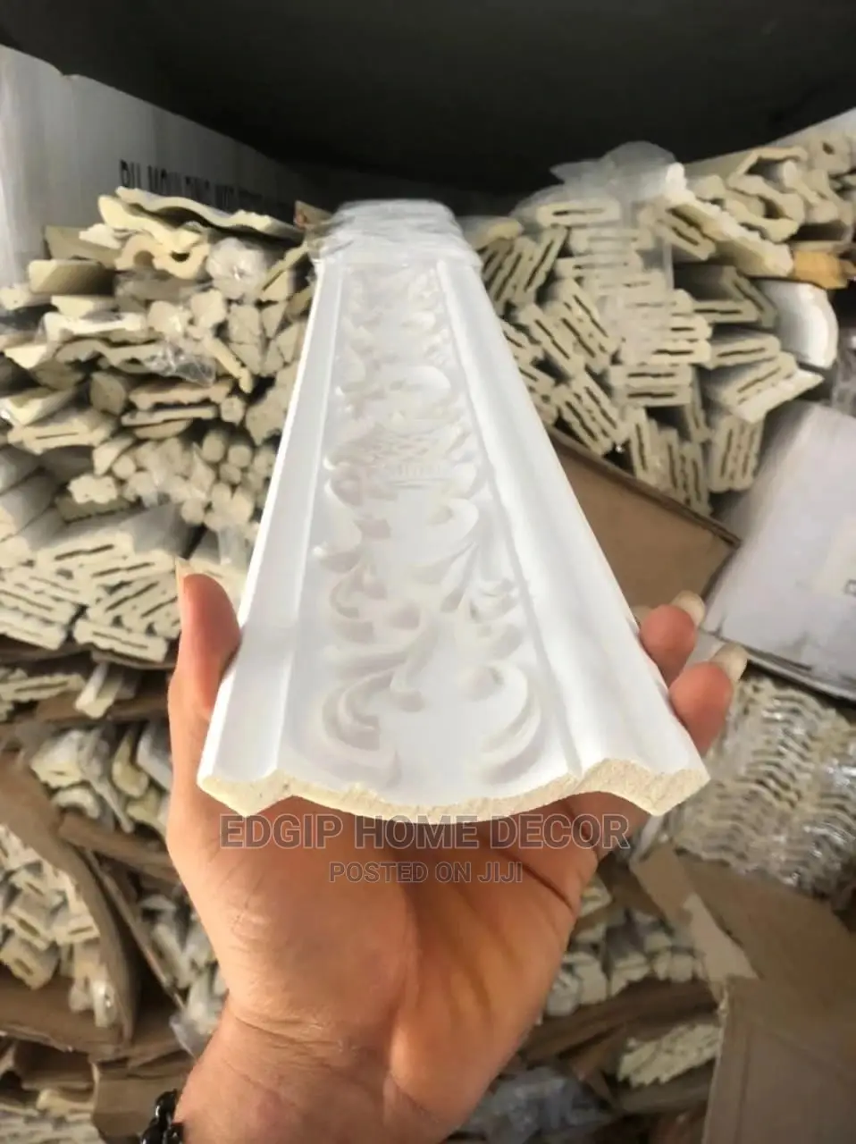 Wainscoting Polyurethane Designed Cornice