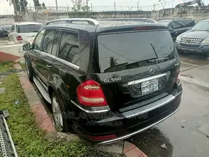 Mercedes-Benz GL-Class GL 550 2011 Black