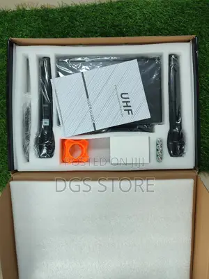 JBL VM100 Wireless Microphone  System