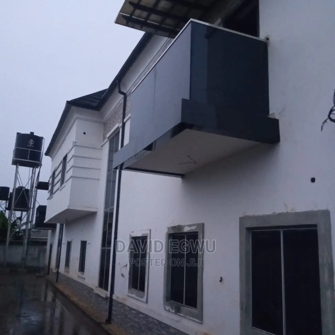 Framless Balcony With Tampered Grey Glass