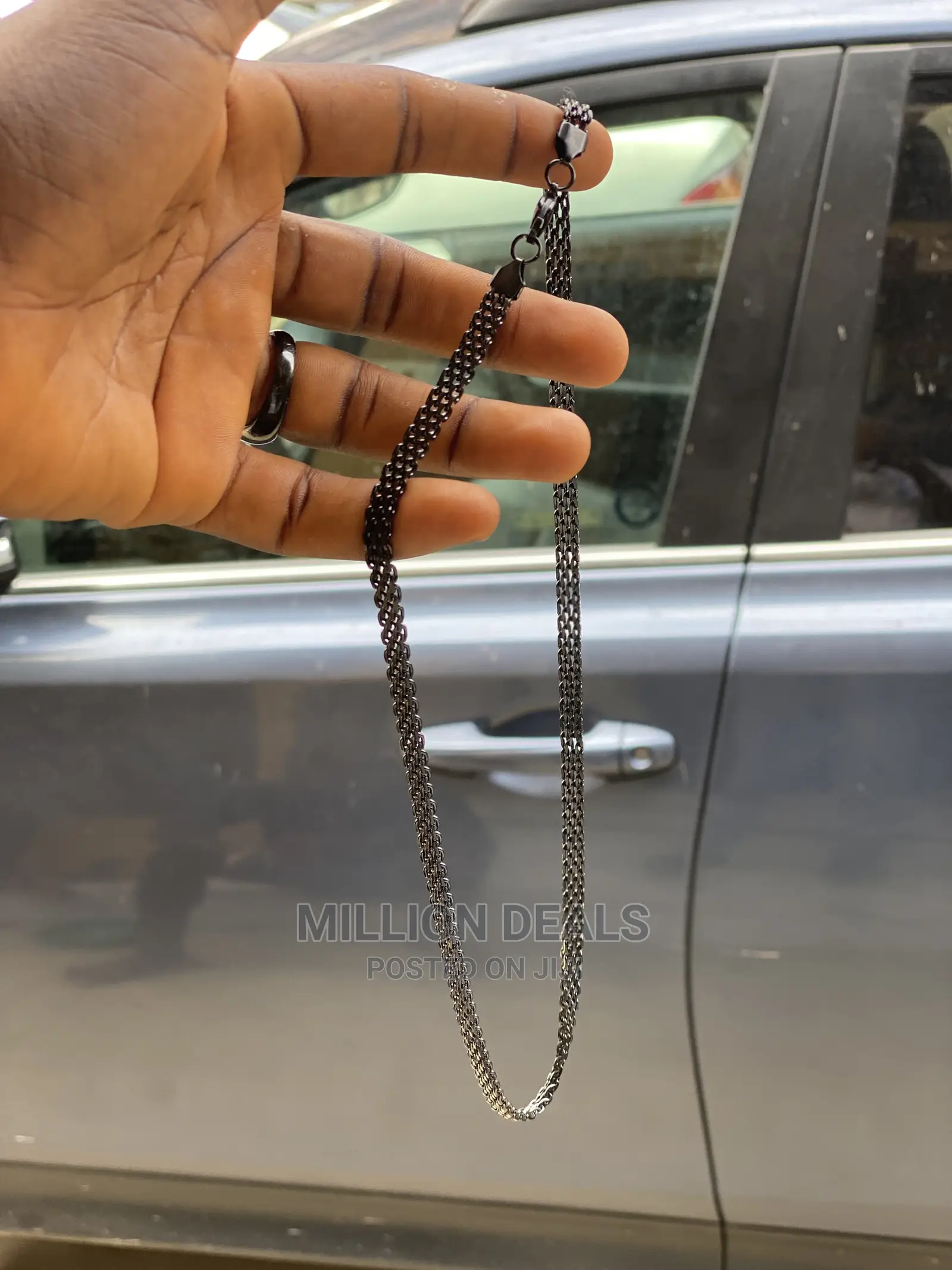 Meshed Black Men’S Stylish Necklace