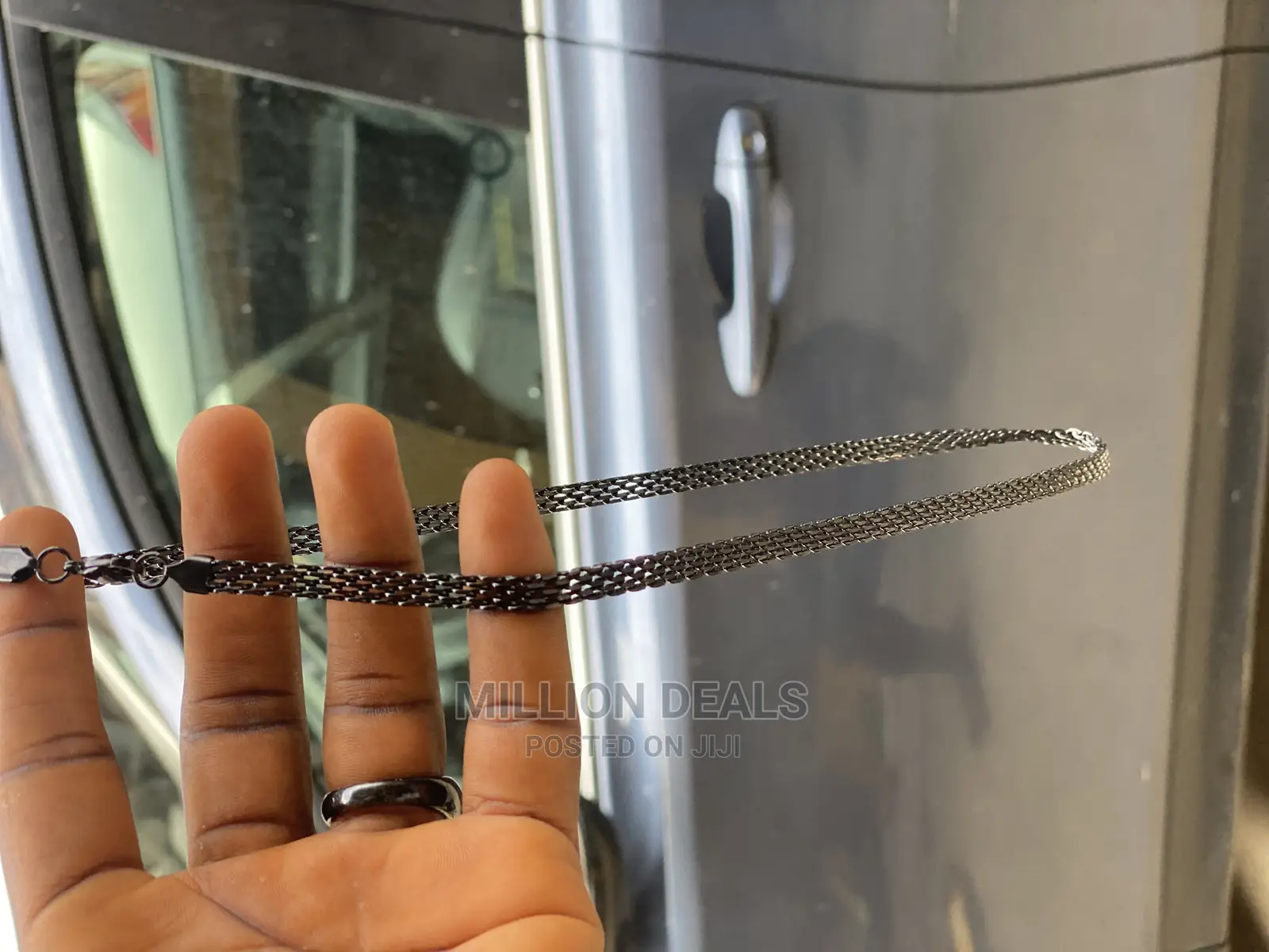 Meshed Black Men’S Stylish Necklace