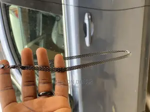 Meshed Black Men’S Stylish Necklace