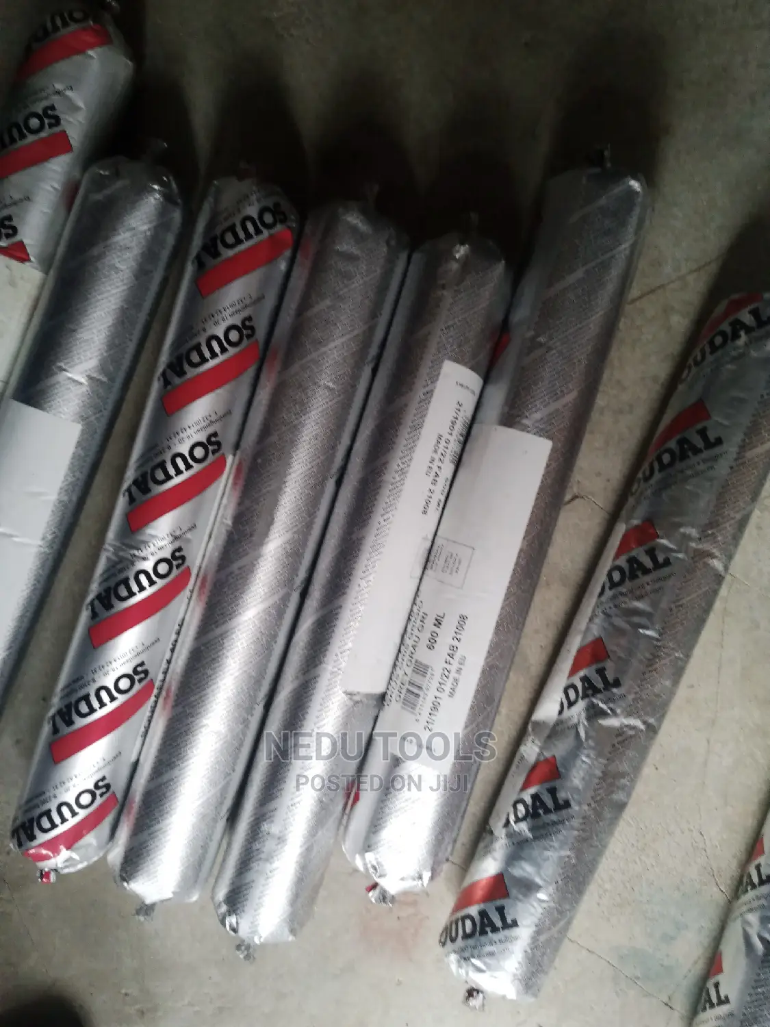 Silicone Sealant for Glass Work