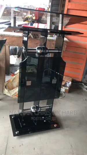 Quality Glass Pulpit