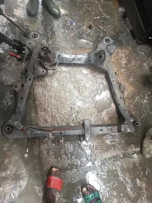 Front Beam Toyota Sienna and Lexus Rx350 2008
