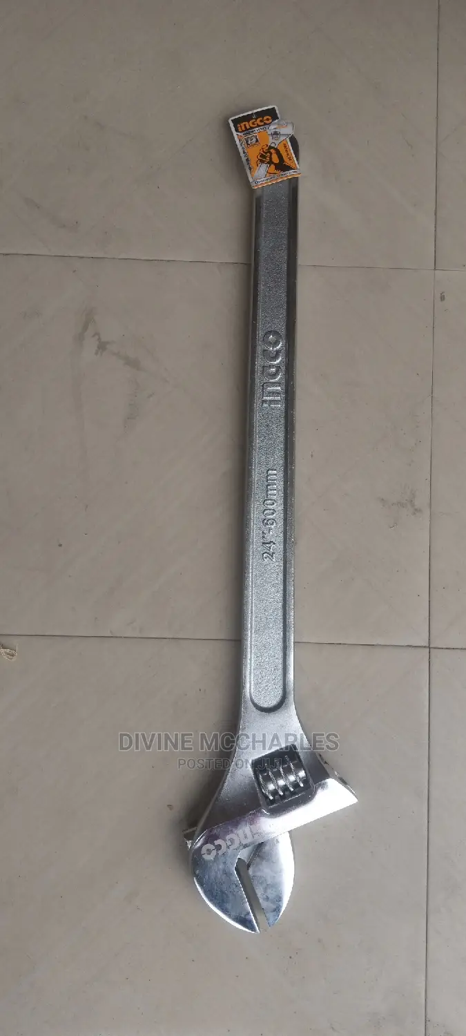 24" Ingco Adjustable Spannar