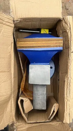 6" Table Vise