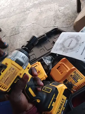 Cordless Socket Machine 20V Dewalt