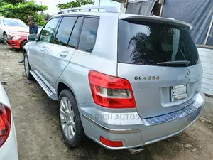 Mercedes-Benz GLK-Class 2011 Silver