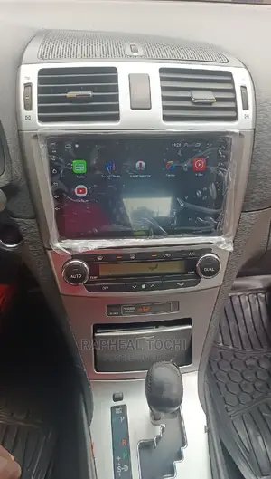 Toyota Avensis 2011 to 216