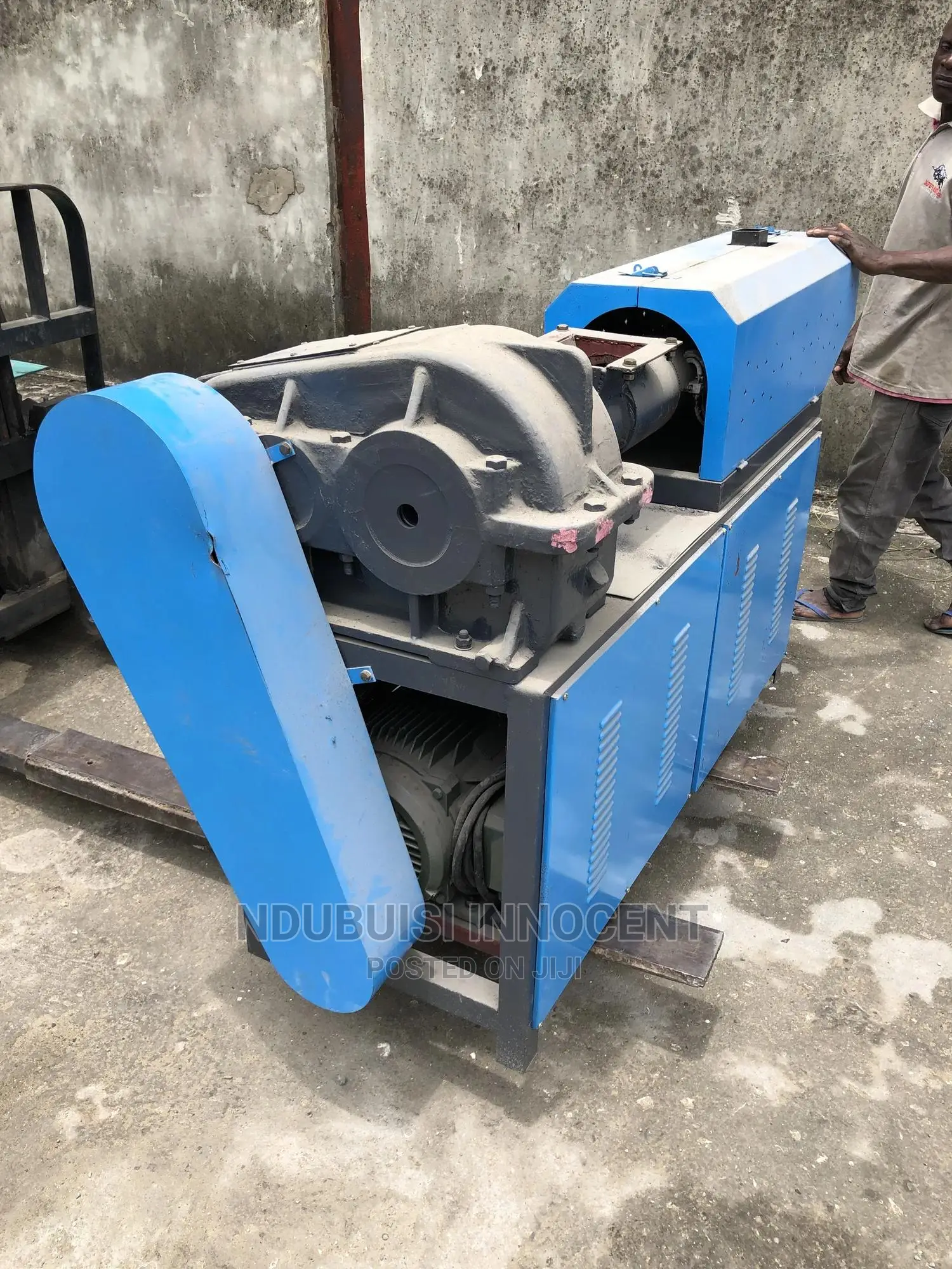 Nylon Recycling and Palletizing Machine