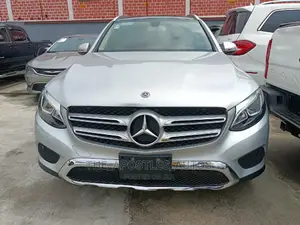 Mercedes-Benz GLC-Class 2018 Silver