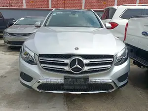 Mercedes-Benz GLC-Class 2018 Silver