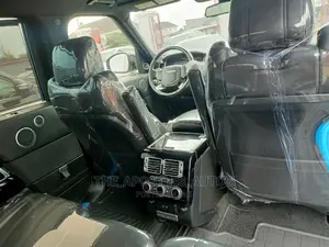 Land Rover Range Rover Vogue 2016 Black