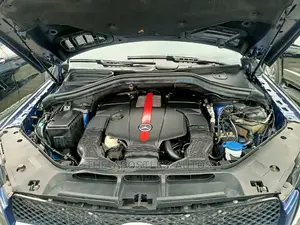 Mercedes-Benz GLE43 2017 Blue