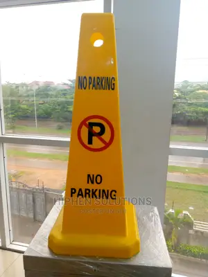 Easy to Mount No Parking Sign