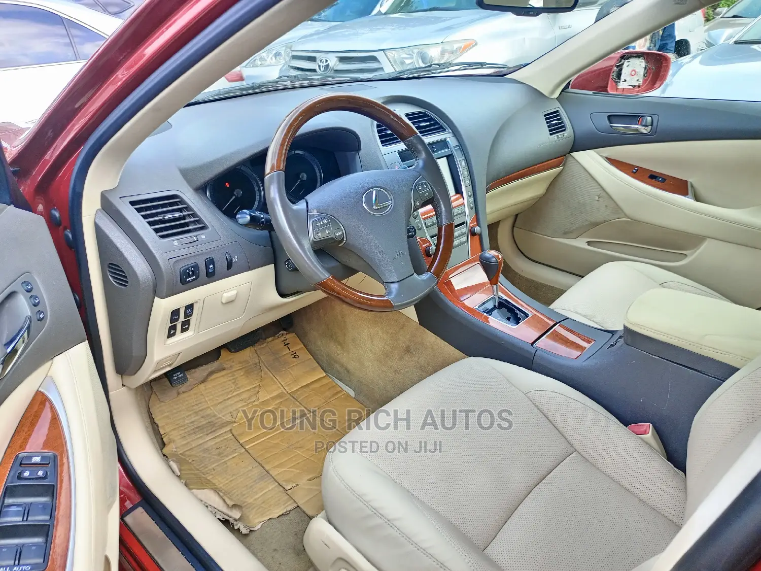 Lexus ES 350 2012 Red