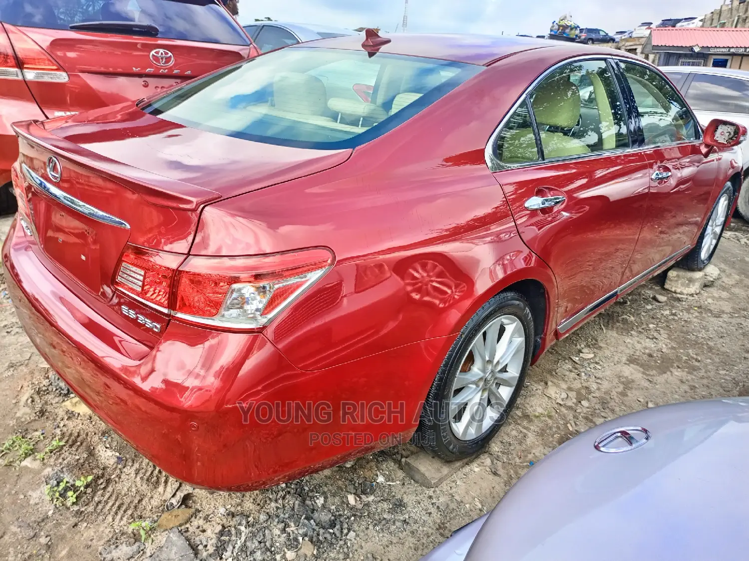 Lexus ES 350 2012 Red