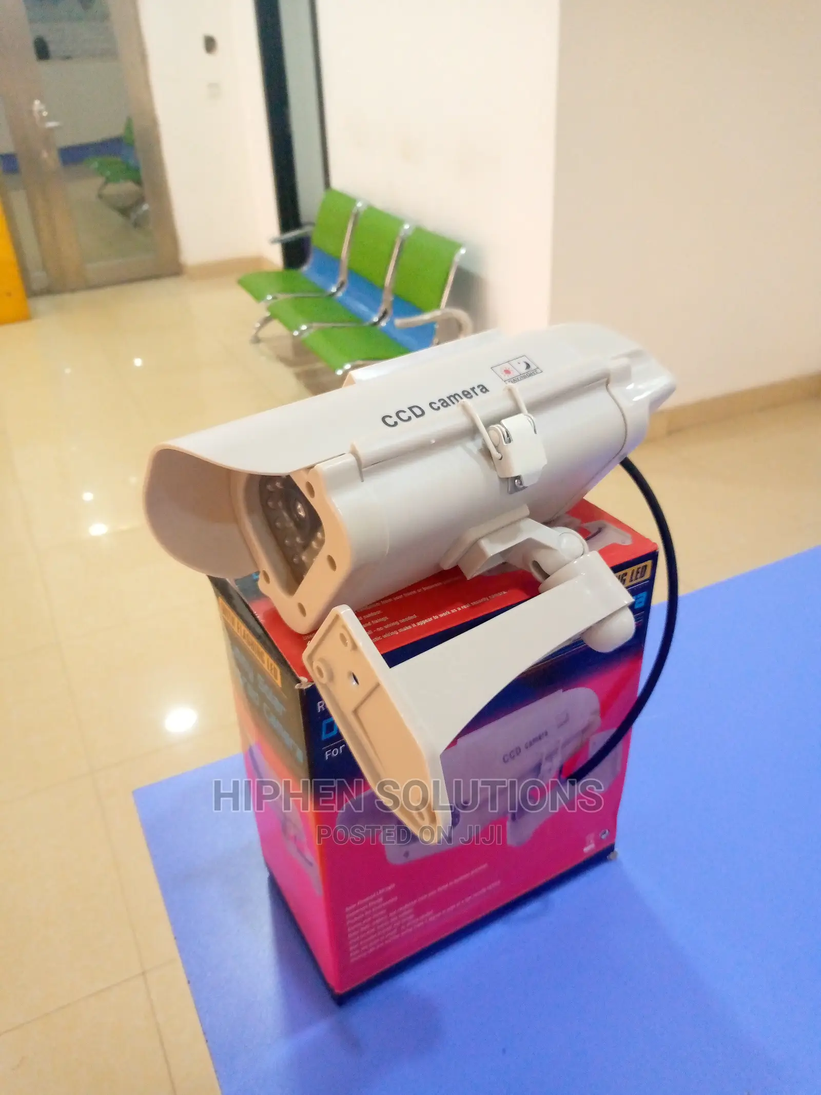 Dummy Camera With Realistic Red Flashing Light