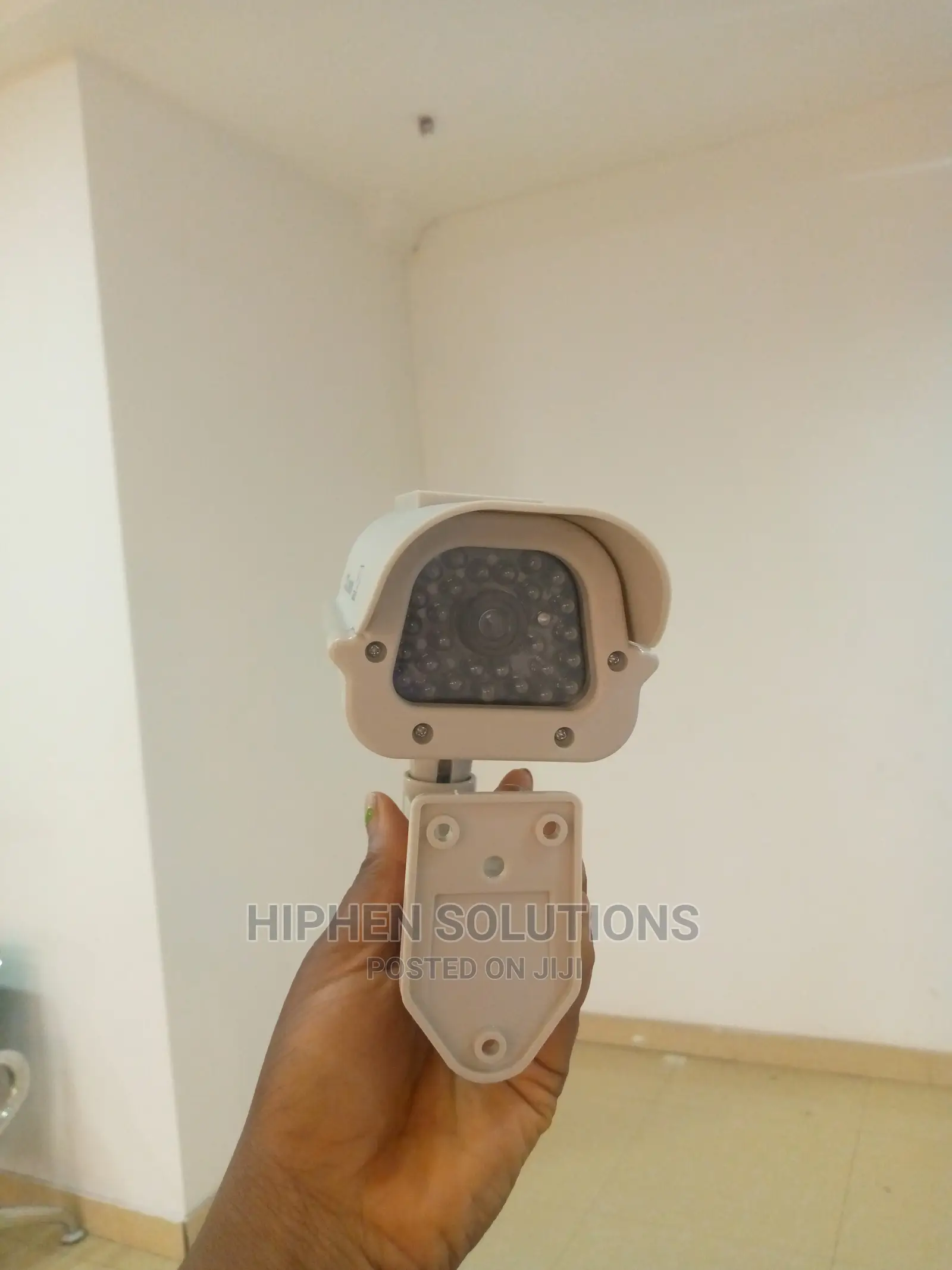 Convincing LED Lights Fake Dummy Camera