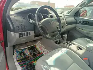 Toyota Tacoma 2007 Red