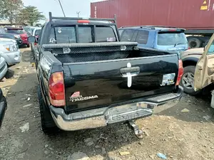 Toyota Tacoma 2007 Black