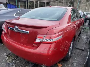 Toyota Camry 2010 Red