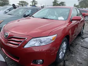 Toyota Camry 2010 Red