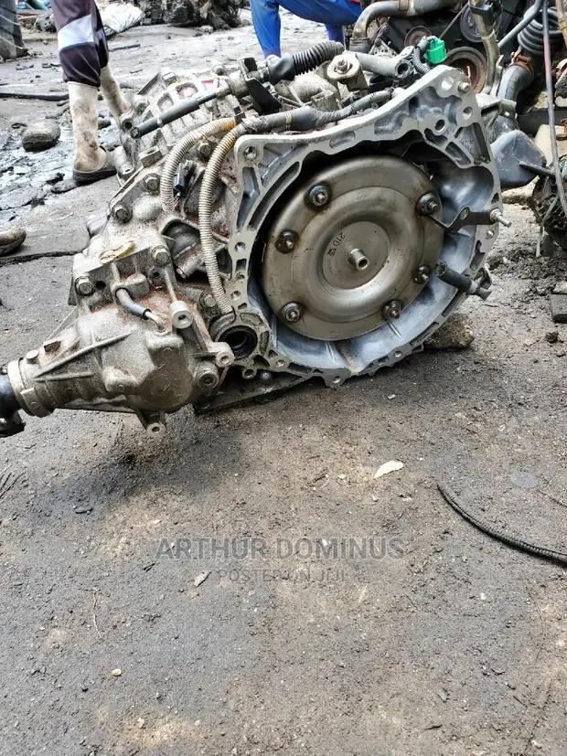 Nissan Qashqai Xtronic CVT Gearbox 4wheel Drive 2008/2012 in Ikeja