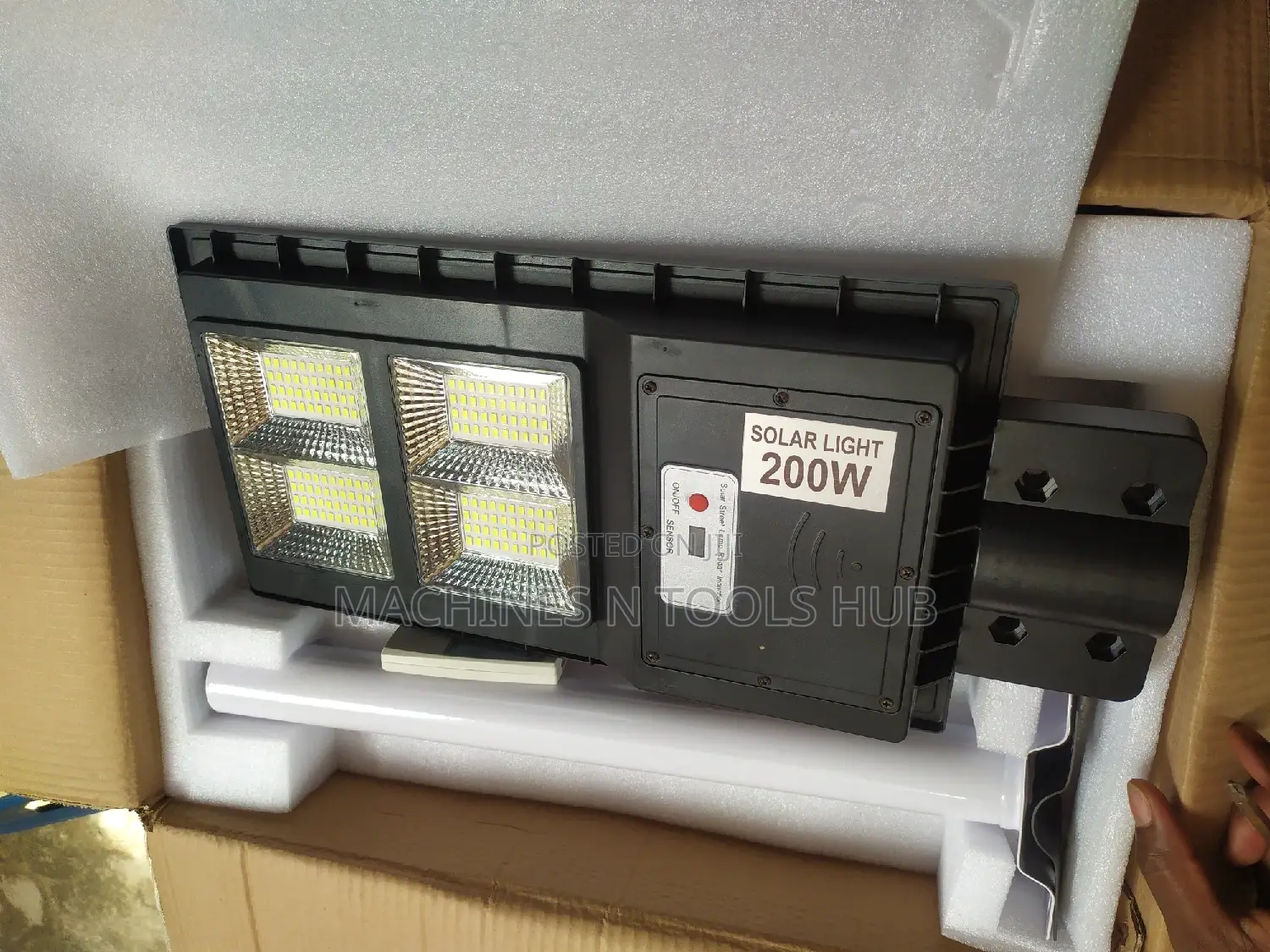 200watts Solar Lights
