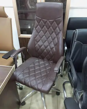 Executive Swivel Office High Back Chair
