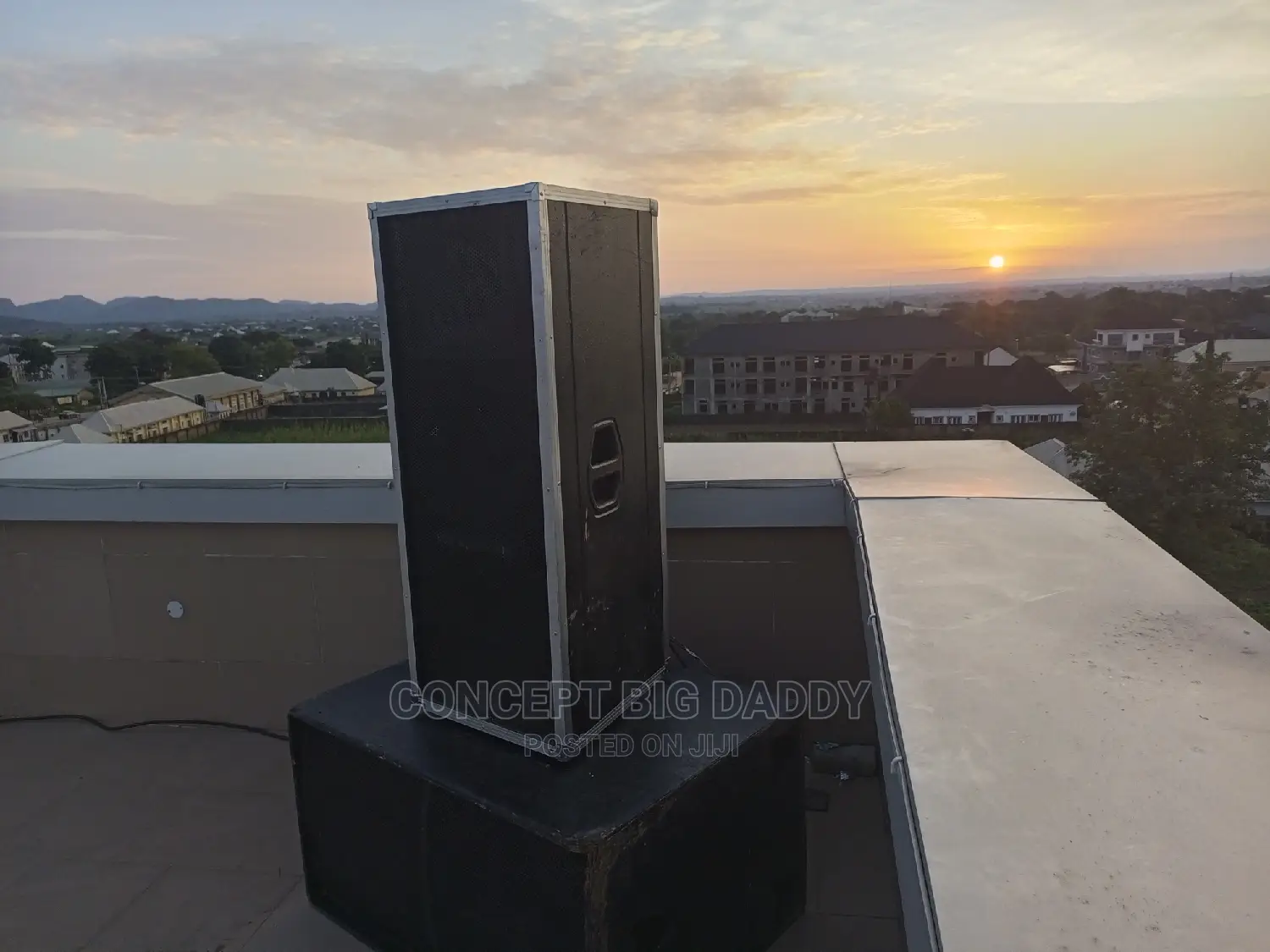 Single Speaker Box. For Single and a Pair.