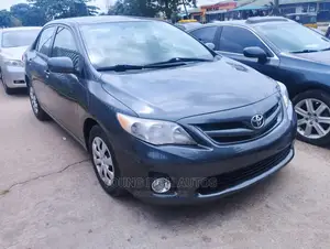 Toyota Corolla 2012 Gray