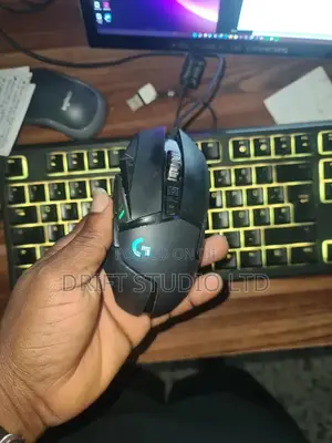 Logitech G502 Hero RGB Gaming Mouse