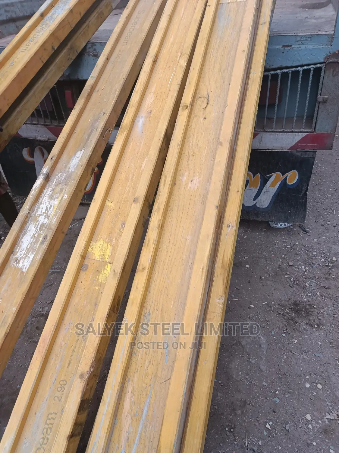 Doka Yellow Beam And Acrom Props