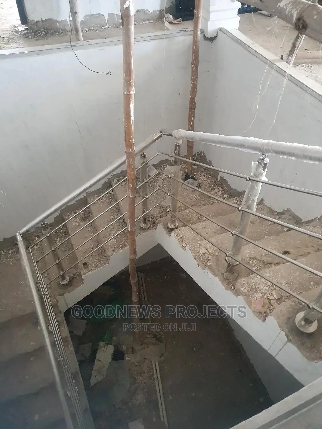 Ante Rust Stainless Stair Handrail