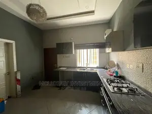 4bdrm Duplex in Lekki1 Off Emma for rent