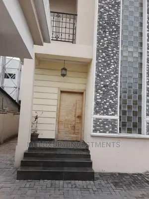 4bdrm Duplex in Lekki1 Off Emma for rent