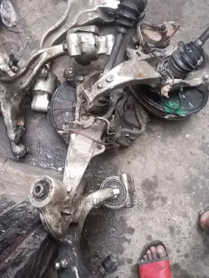Low Arm Infiniti G37x 2008