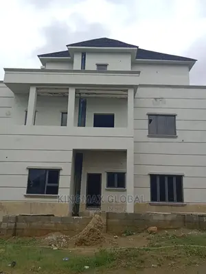 5bdrm Duplex in Wuye for sale