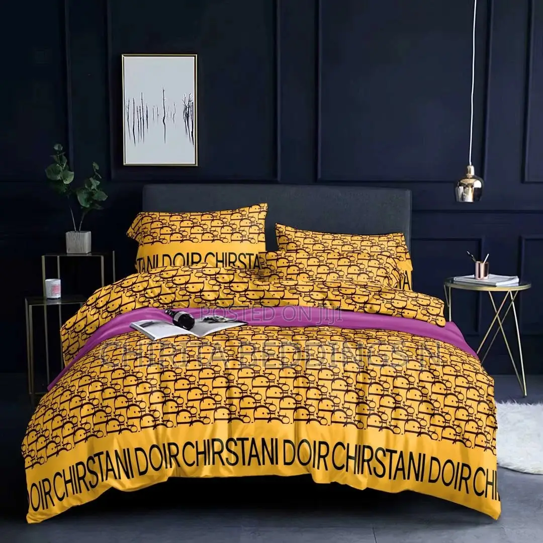 Family Size Bedspread (2 Pillowcases)