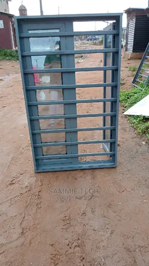Casement Windows With Inner Buglary and Net