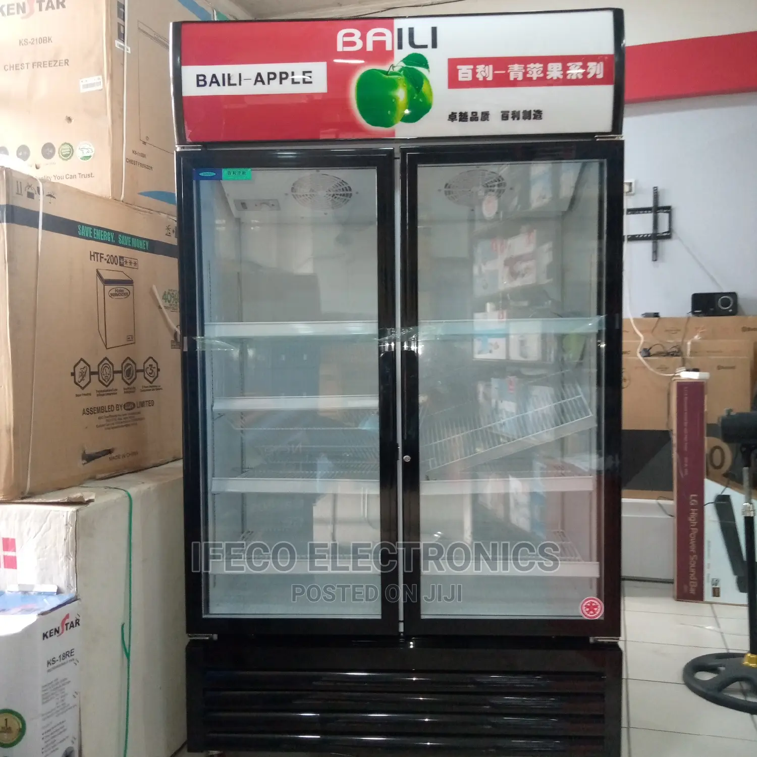 CHILLER Show Glass