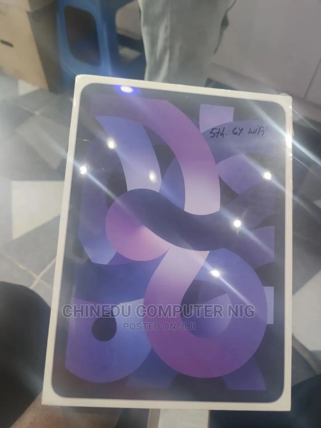 New Apple iPad Air (2022) 64 GB Blue