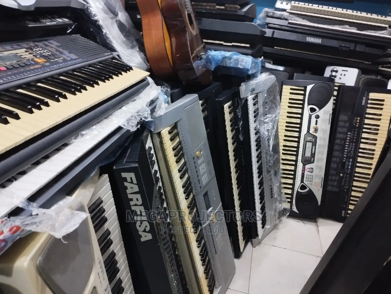 Piano/Keyboard at Abuja