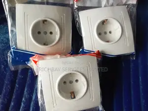 European Socket 16amp 230v 2pin