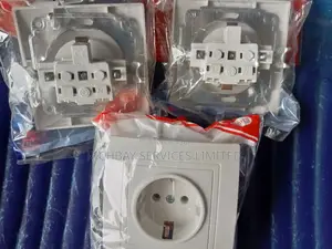 European Socket 16amp 230v 2pin